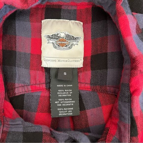 Harley Davidson Red, Black & Grey Plaid Ombré Sleeveless Top - Picture 8 of 8